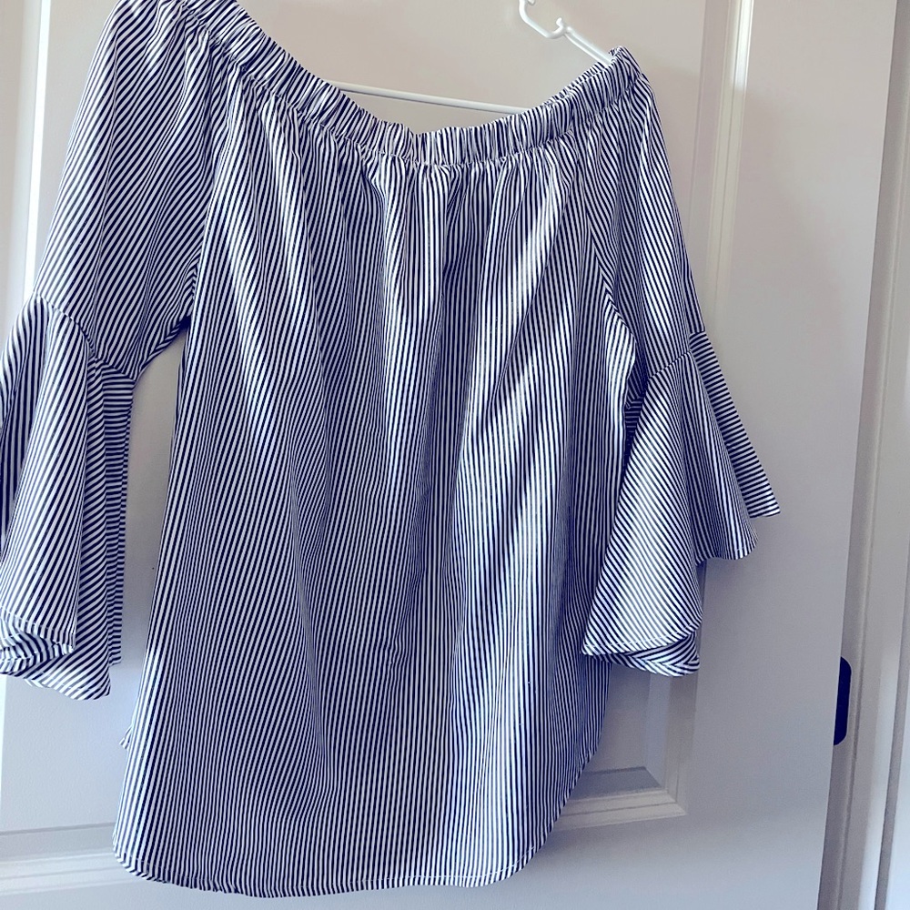 Off the Shoulder Flutter top